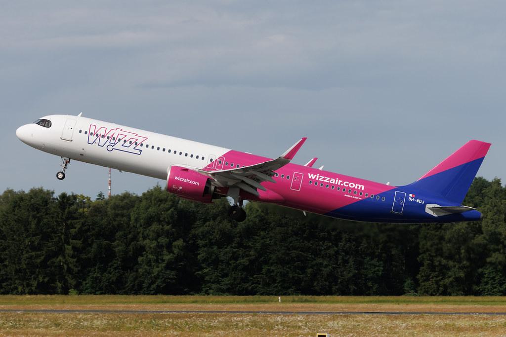Hamburg Airport: Wizz Air (W6 / WZZ) | Operator: Wizz Air Malta | Airbus A321-271NX A21N | 9H-WDJ | MSN 11388