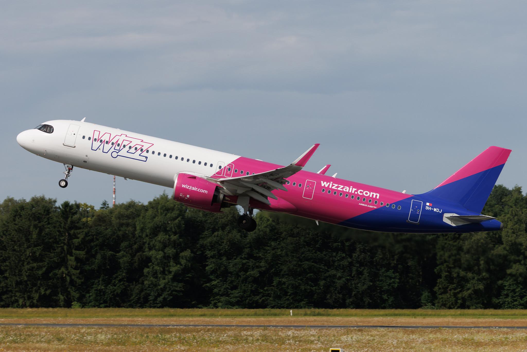 Hamburg Airport: Wizz Air (W6 / WZZ) | Operator: Wizz Air Malta | Airbus A321-271NX A21N | 9H-WDJ | MSN 11388
