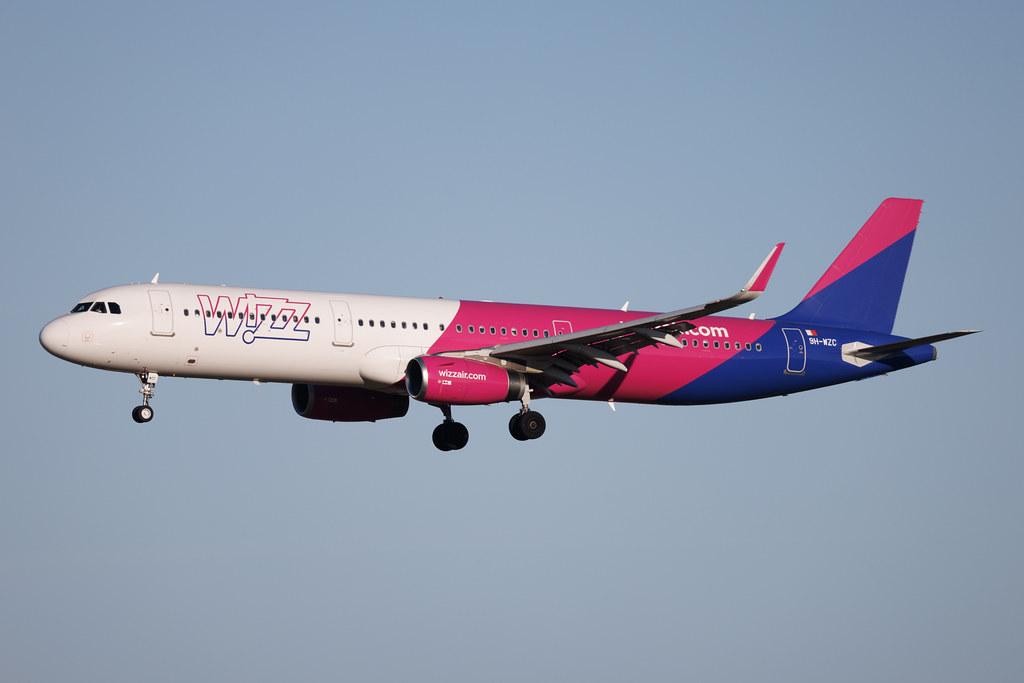 Rome Leonardo da Vinci Fiumicino Airport: Wizz Air (W6 / WZZ) | Operator: Wizz Air Malta | Airbus A321-231 A321 | 9H-WZC | MSN 08879