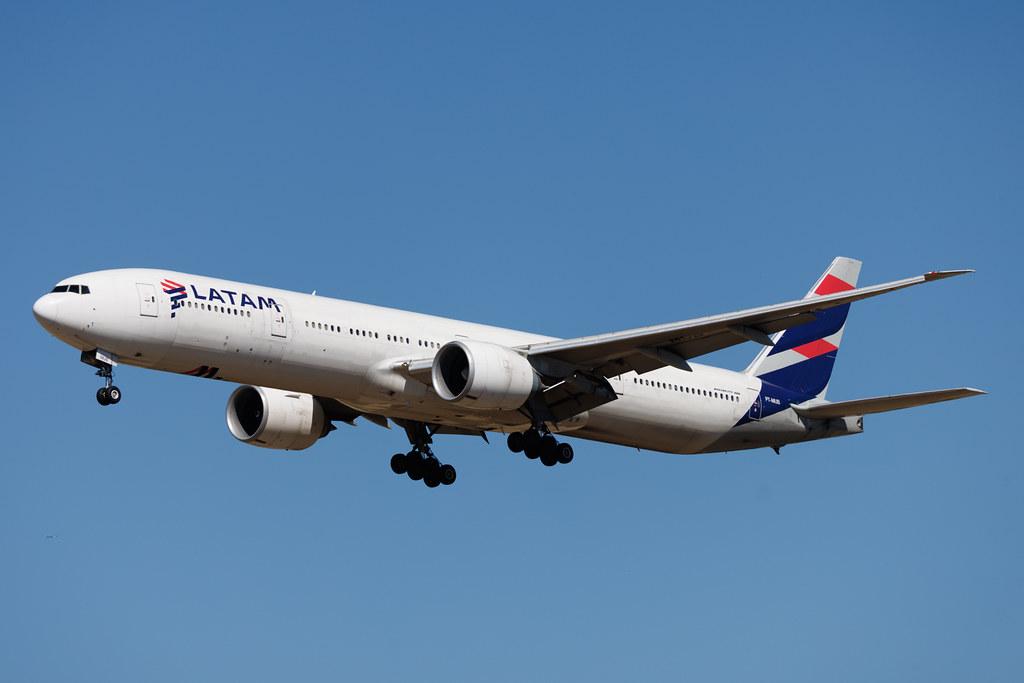 Rome Leonardo da Vinci Fiumicino Airport: LATAM Airlines (LA / LAN) | Operator: LATAM Brasil | Boeing 777-32W(ER) B77W | PT-MUB | MSN 37665