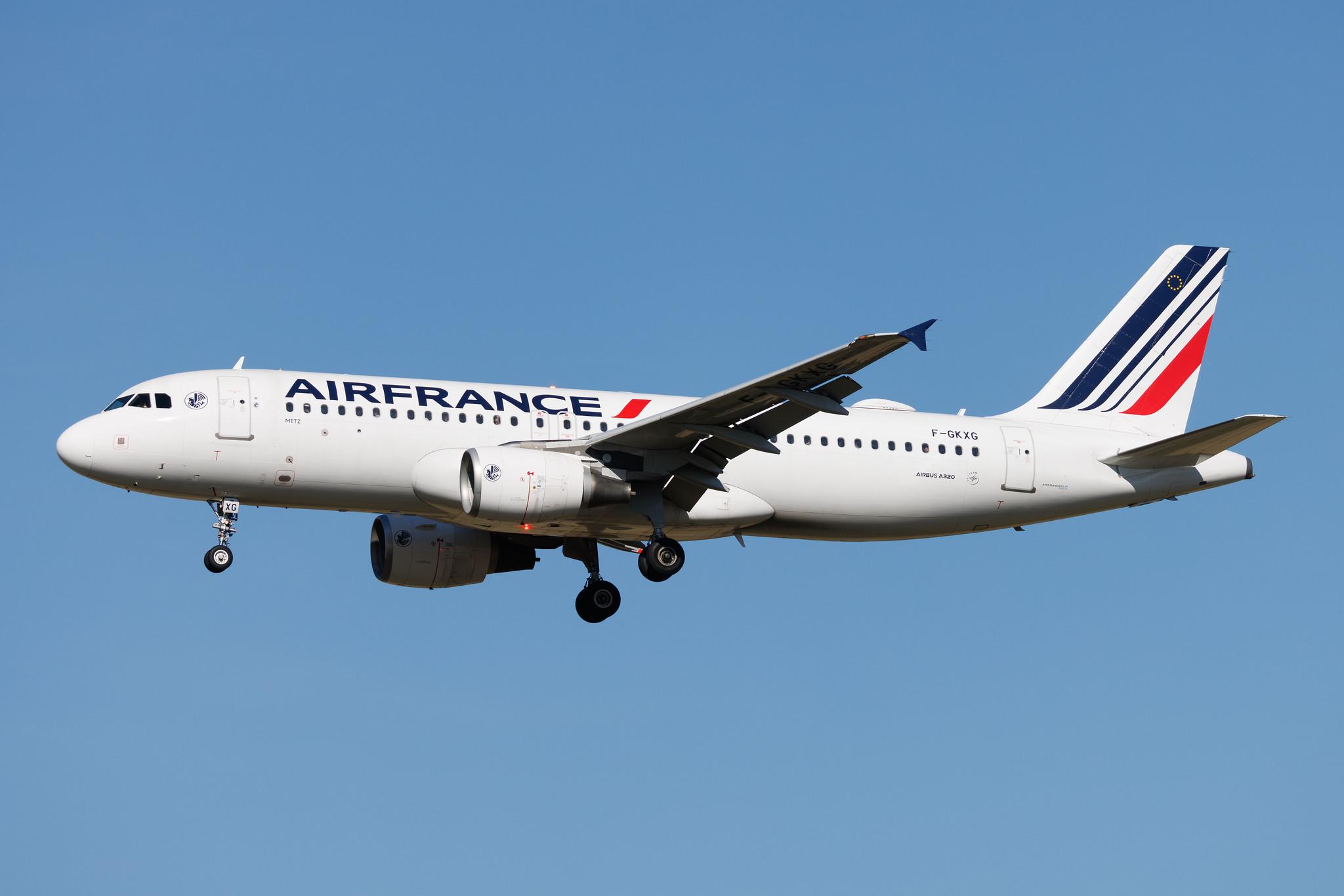 Rome Leonardo da Vinci Fiumicino Airport: Air France (AF / AFR) | Airbus A320-214 A320 | F-GKXG | MSN 01894
