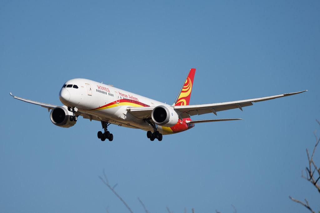 Rome Leonardo da Vinci Fiumicino Airport: Hainan Airlines (HU / CHH) | Boeing 787-9 Dreamliner B789 | B-1342 | MSN 62723