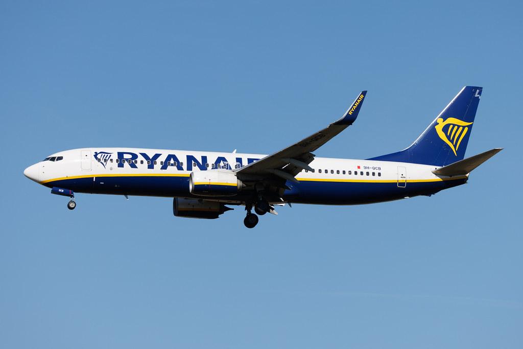 Rome Leonardo da Vinci Fiumicino Airport: Ryanair (FR / RYR) | Operator: Malta Air | Boeing 737-8AS B738 | 9H-QCB | MSN 44723