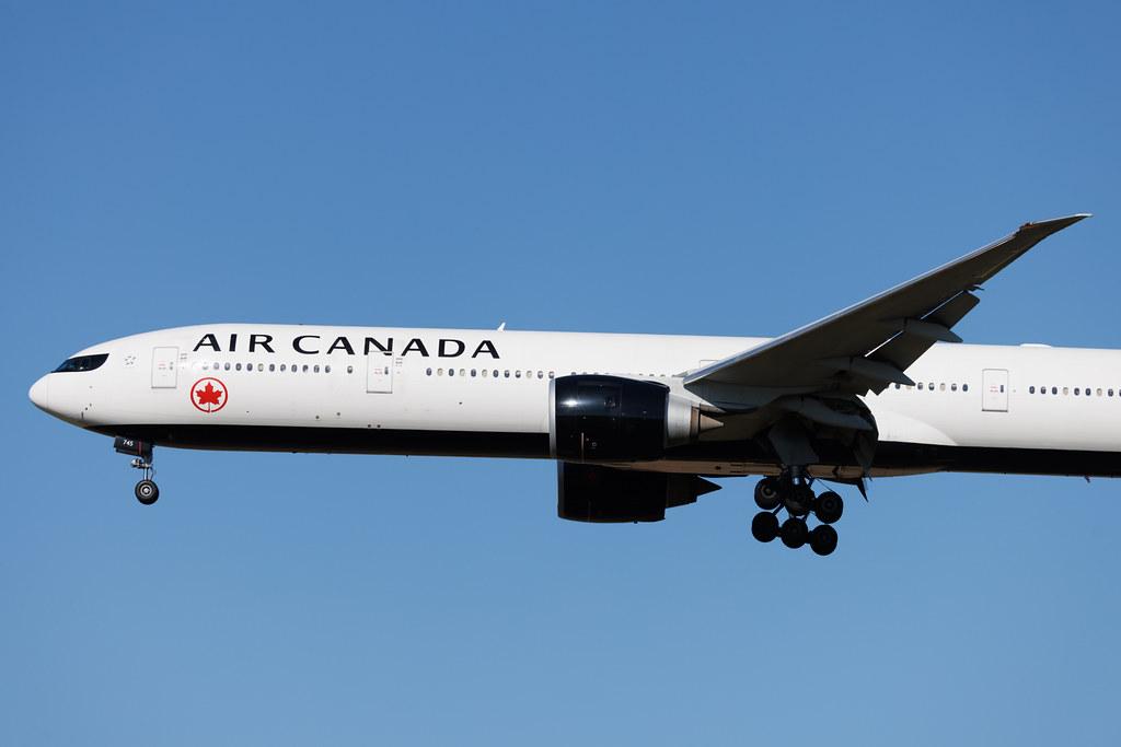 Rome Leonardo da Vinci Fiumicino Airport: Air Canada (AC / ACA) | Boeing 777-333(ER) B77W | C-FNNQ | MSN 43251