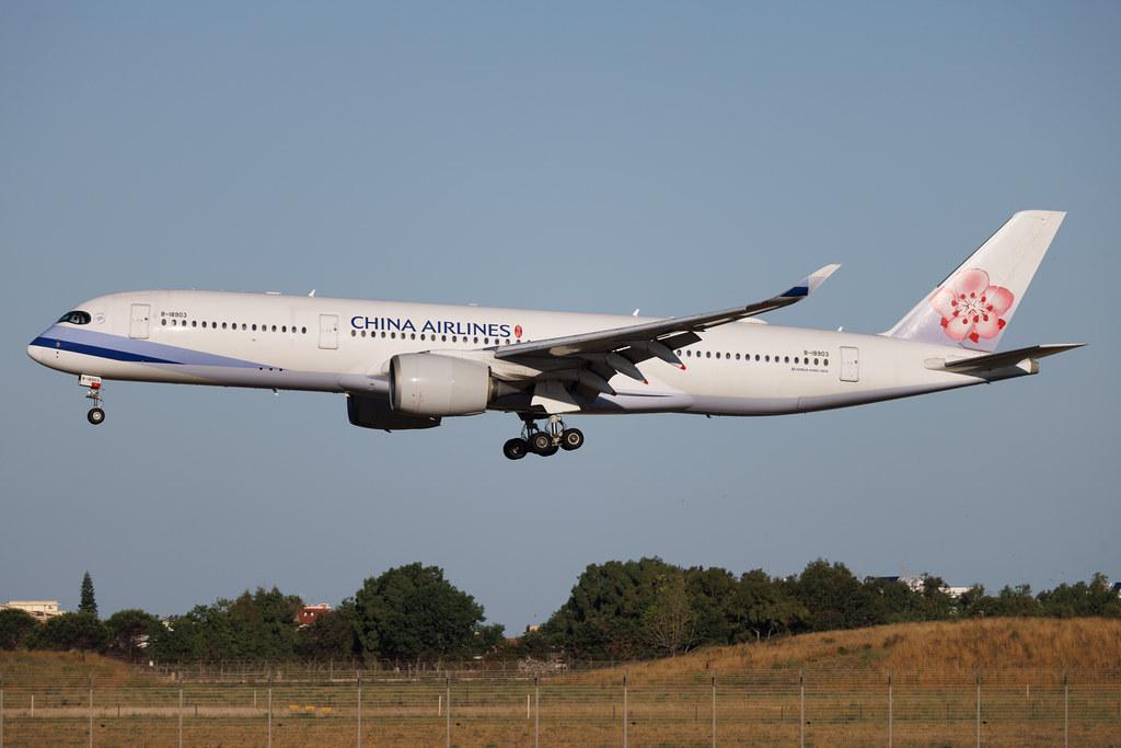 Rome Leonardo da Vinci Fiumicino Airport: China Airlines (CI / CAL) | Airbus A350-941 A359 | B-18903 | MSN 066