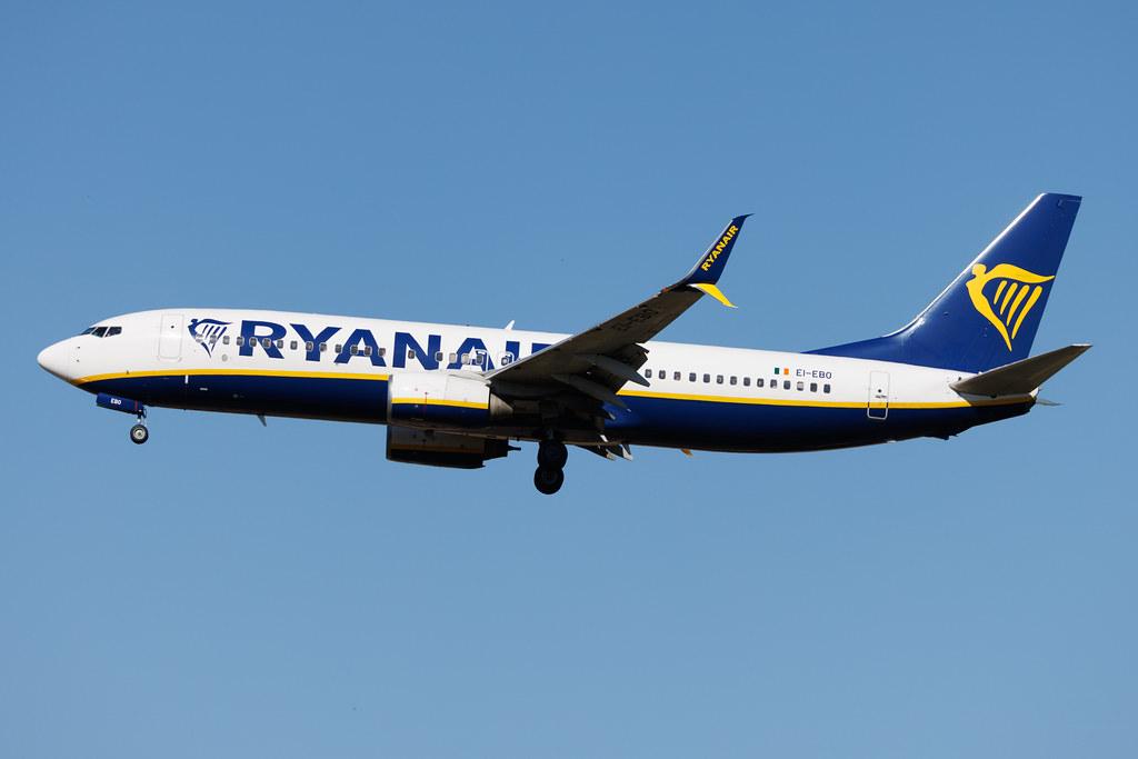Rome Leonardo da Vinci Fiumicino Airport: Ryanair (FR / RYR) | Boeing 737-8AS B738 | EI-EBO | MSN 35004