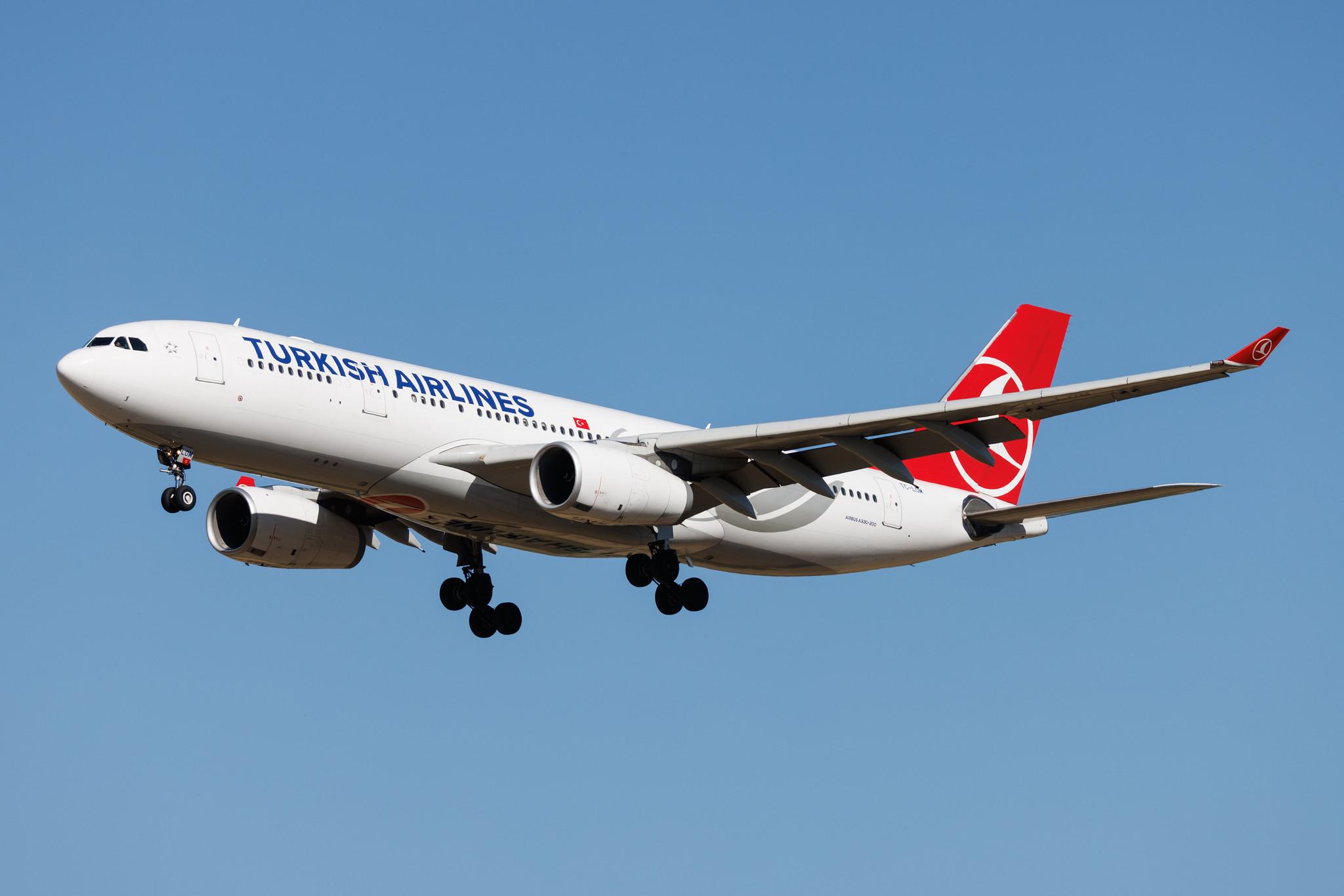 Rome Leonardo da Vinci Fiumicino Airport: Turkish Airlines (TK / THY) | Airbus A330-243 A332 | TC-LOM | MSN 1400