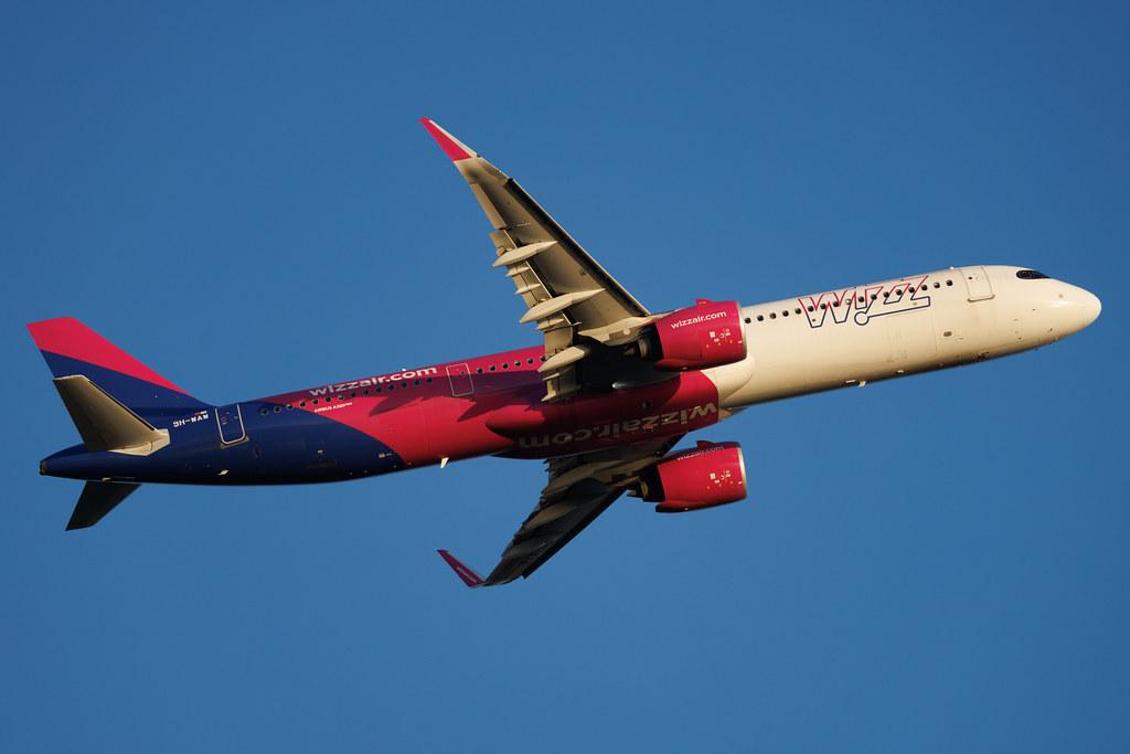Rome Leonardo da Vinci Fiumicino Airport: Wizz Air (W6 / WZZ) | Operator: Wizz Air Malta | Airbus A321-271NX A21N | 9H-WAW | MSN 11087