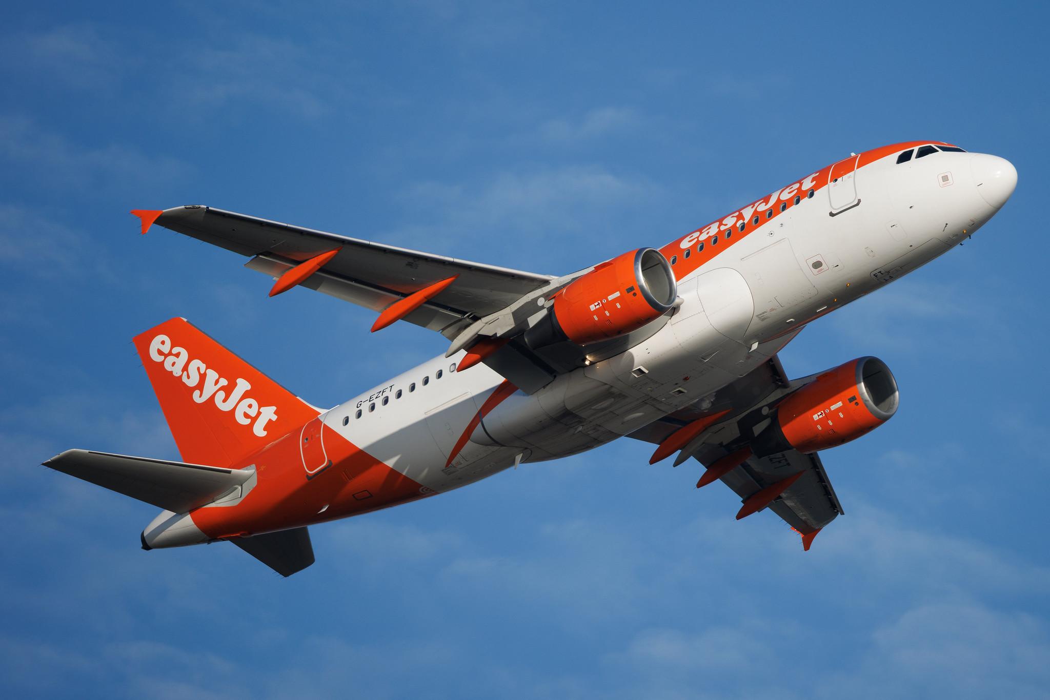 Rome Leonardo da Vinci Fiumicino Airport: easyJet (U2 / EZY) | Airbus A319-111 A319 | G-EZFT | MSN 04132