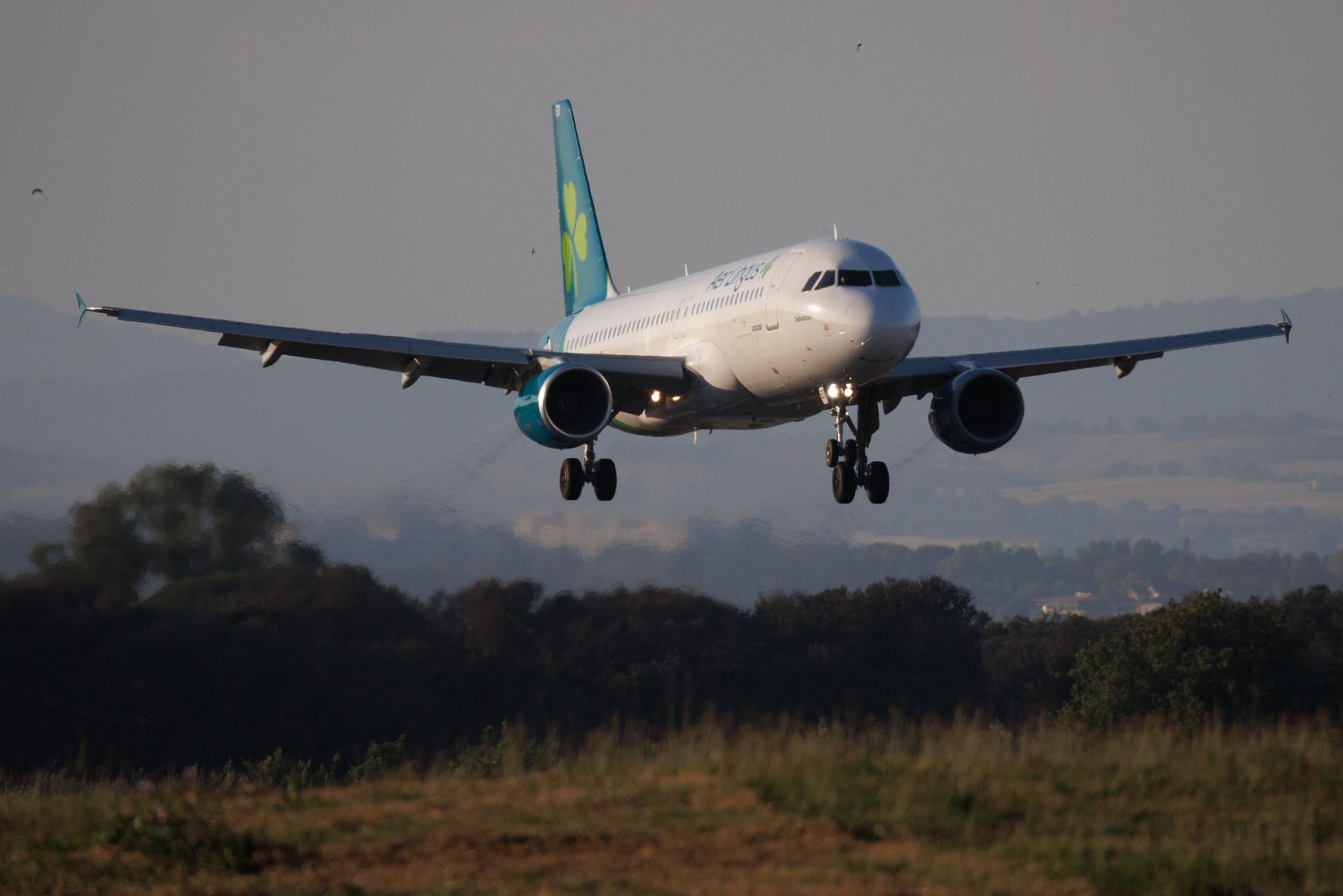 Rome Leonardo da Vinci Fiumicino Airport: Aer Lingus (EI / EIN) | Airbus A320-214 A320 | EI-DEO | MSN 2486