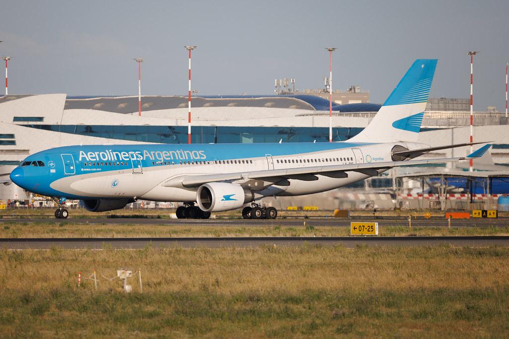 Rome Leonardo da Vinci Fiumicino Airport: Aerolineas Argentinas (AR / ARG) | Airbus A330-202 A332 | LV-GIF | MSN 1748