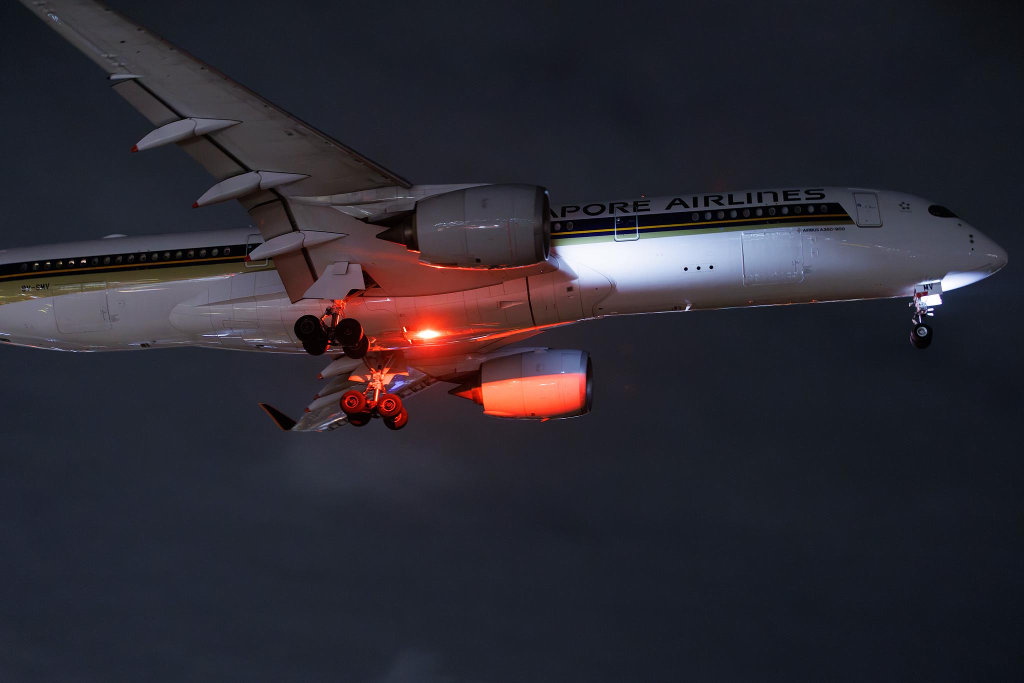 Los Angeles International Airport: Singapore Airlines (SQ / SIA) | Airbus A350-941 A359 | 9V-SMV | MSN 329