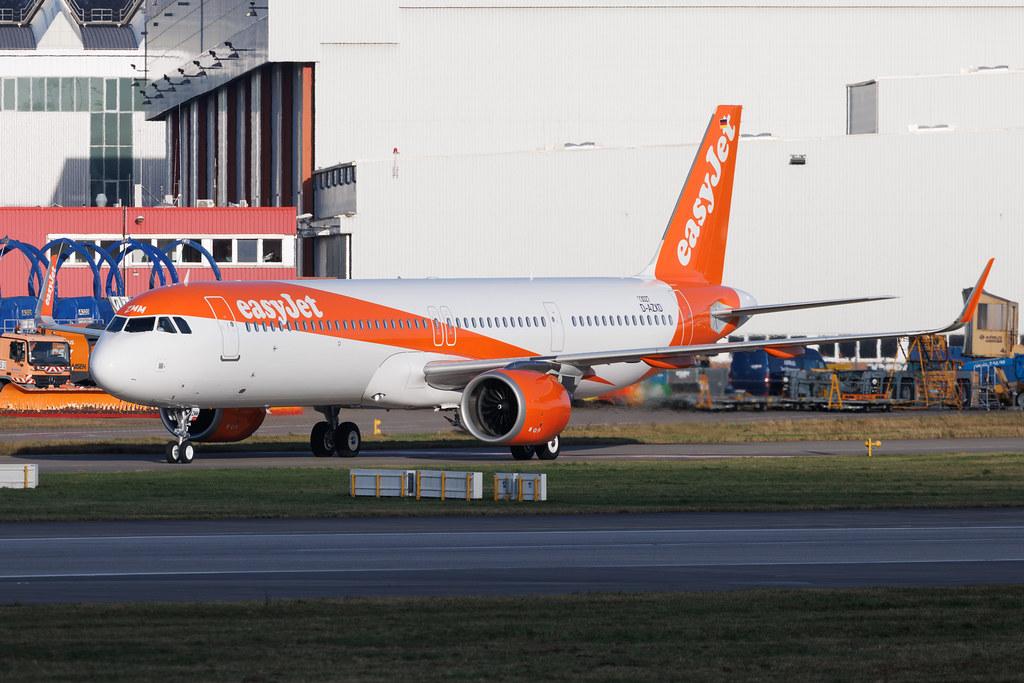 Hamburg Finkenwerder: easyJet (U2 / EZY) | Airbus A321-251NX A21N | D-AZXD | G-UZMM | MSN 13027