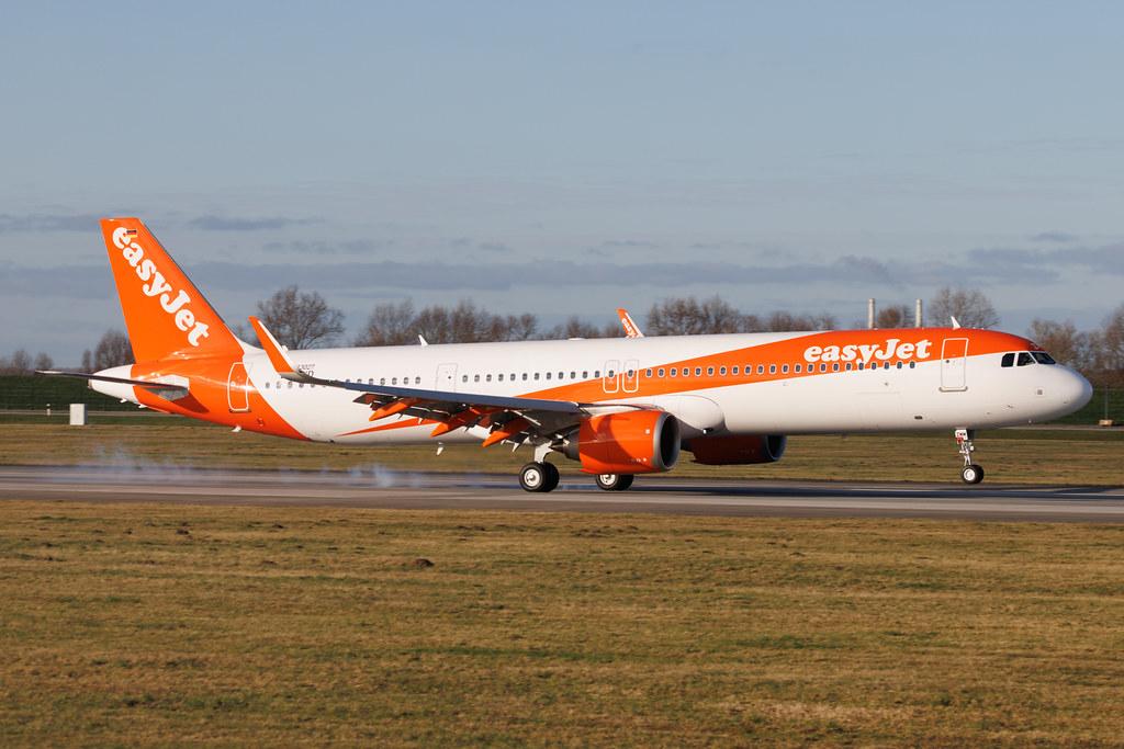 Hamburg Finkenwerder: easyJet (U2 / EZY) | Airbus A321-251NX A21N | D-AZXD | G-UZMM | MSN 13027