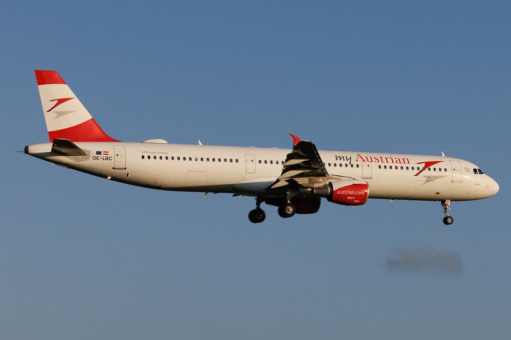 Hamburg Airport: Austrian Airlines (OS / AUA) | Airbus A321-111 A321 | OE-LBC | MSN 0581