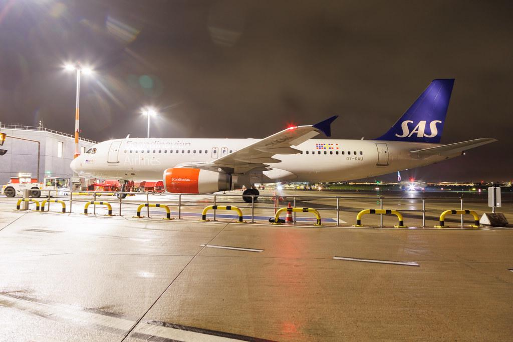 Hamburg Airport: SAS (SK / SAS) | Airbus A320-232 A320 | OY-KAU | MSN 03227