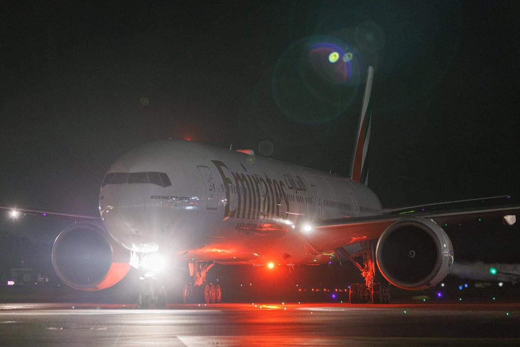 Hamburg Airport: Emirates (EK / UAE) | Boeing 777-31H(ER) B77W | A6-ENH | MSN 41086