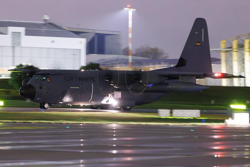 Hamburg Airport: German Air Force (/ GAF) | Lockheed Martin C-130J-30 Hercules C130 | 55+05 | MSN 5971