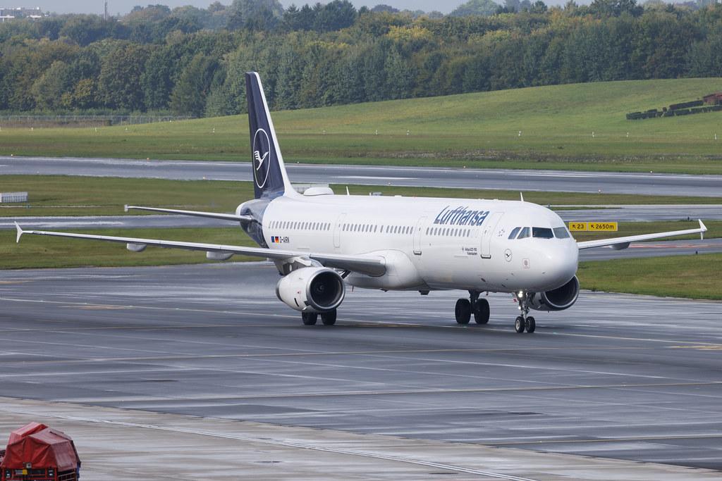 Hamburg Airport: Lufthansa (LH / DLH) | Airbus A321-131 A321 | D-AIRN | MSN 0560