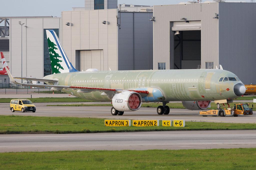Hamburg Finkenwerder: MEA - Middle East Airlines (ME / MEA) | Airbus A321-271NY(XLR) A21N | D?AVZZ | OD- | MSN 13085