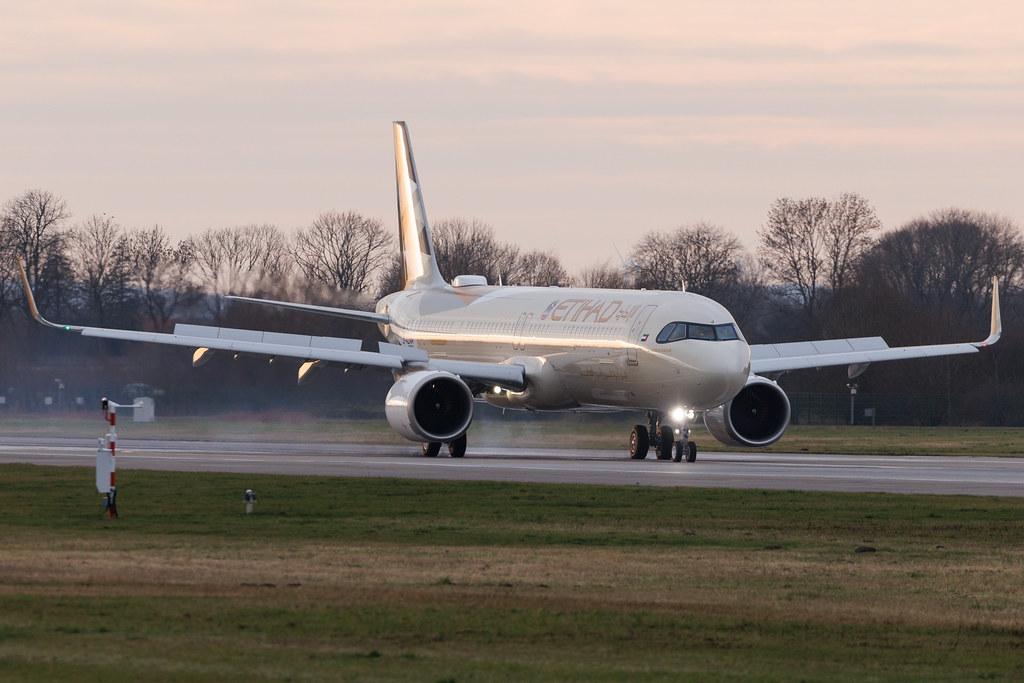 Hamburg Finkenwerder: Etihad Airways (EY / ETD) | Airbus A321-251NX A21N | D-AZAM | A6-LRJ | MSN 12826