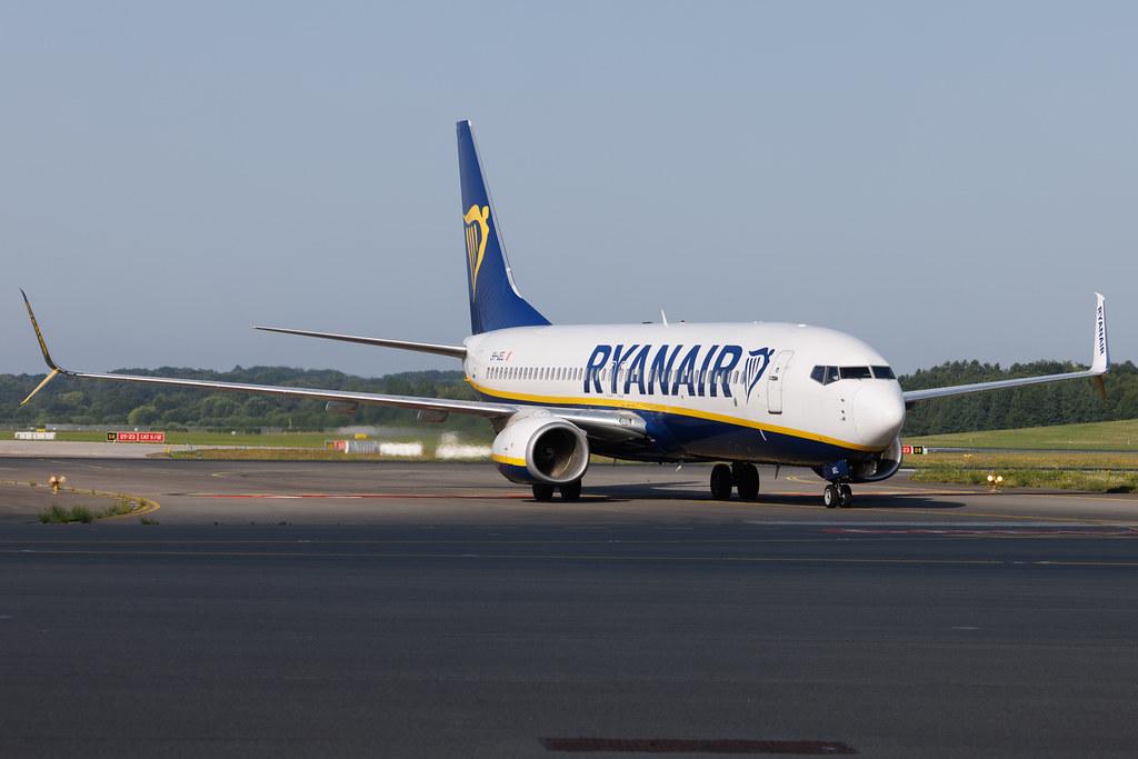 Hamburg Airport: Ryanair (FR / RYR) | Operator: Malta Air | Boeing 737-8AS B738 | 9H-QEL | MSN 44831