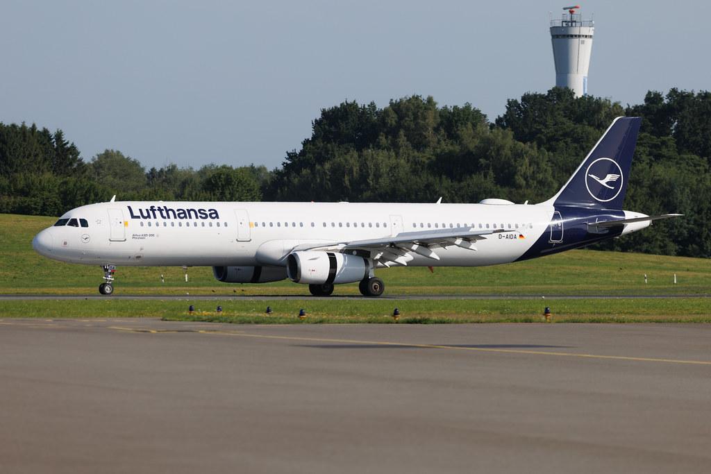 Hamburg Airport: Lufthansa (LH / DLH) | Airbus A321-231 A321 | D-AIDA | MSN 4360
