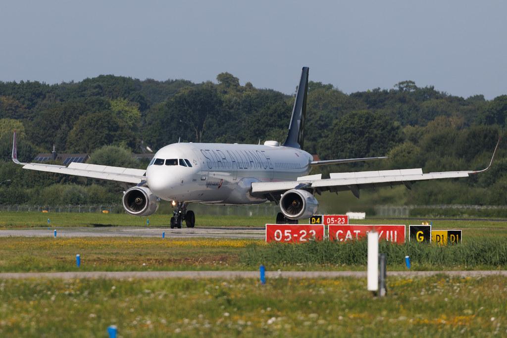Hamburg Airport: Turkish Airlines (TK / THY) | Livery: Star Alliance Livery | Airbus A321-231 A321 | TC-JSG | MSN 05490