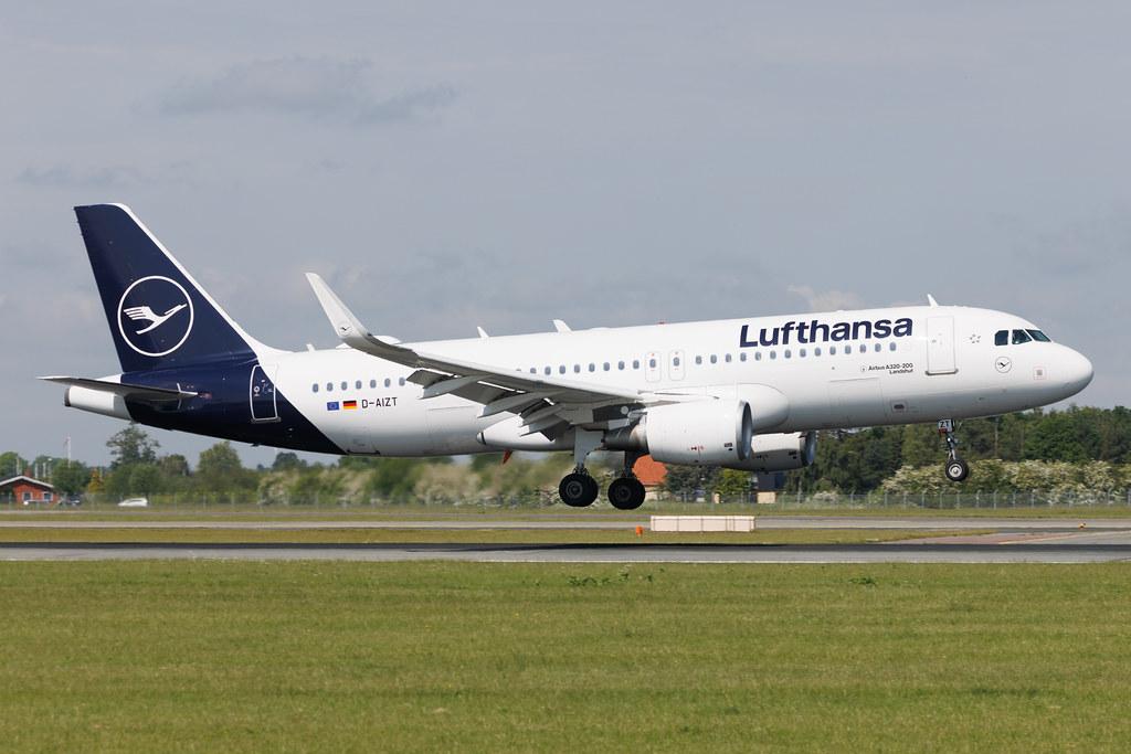 Copenhagen Airport: Lufthansa (LH / DLH) | Airbus A320-214 A320 | D-AIZT | MSN 05601
