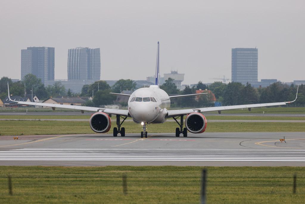 Copenhagen Airport: SAS (SK / SAS) | Operator: SAS Connect | Airbus A320-251N A20N | EI-SIC | MSN 7979