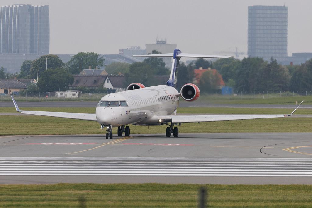 Copenhagen Airport: SAS (SK / SAS) | Operator: Cityjet | Mitsubishi CRJ-900LR CRJ9 | EI-FPT | MSN 15438