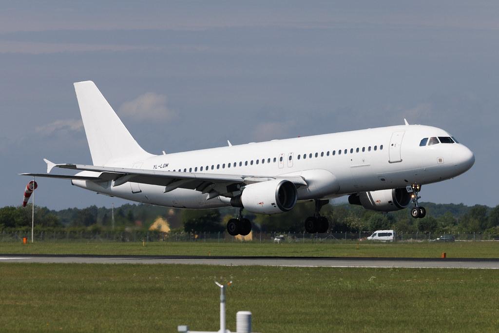 Copenhagen Airport: SmartLynx (6Y / ART) | Airbus A320-214 A320 | YL-LDM | MSN 02975