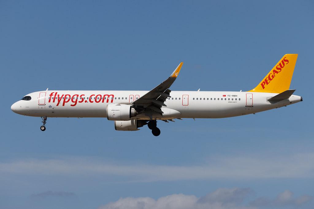 Frankfurt Airport: Pegasus (PC / PGT) | Operator: Pegasus Airlines | Airbus A321-251NX A21N | TC-RBH | MSN 10523