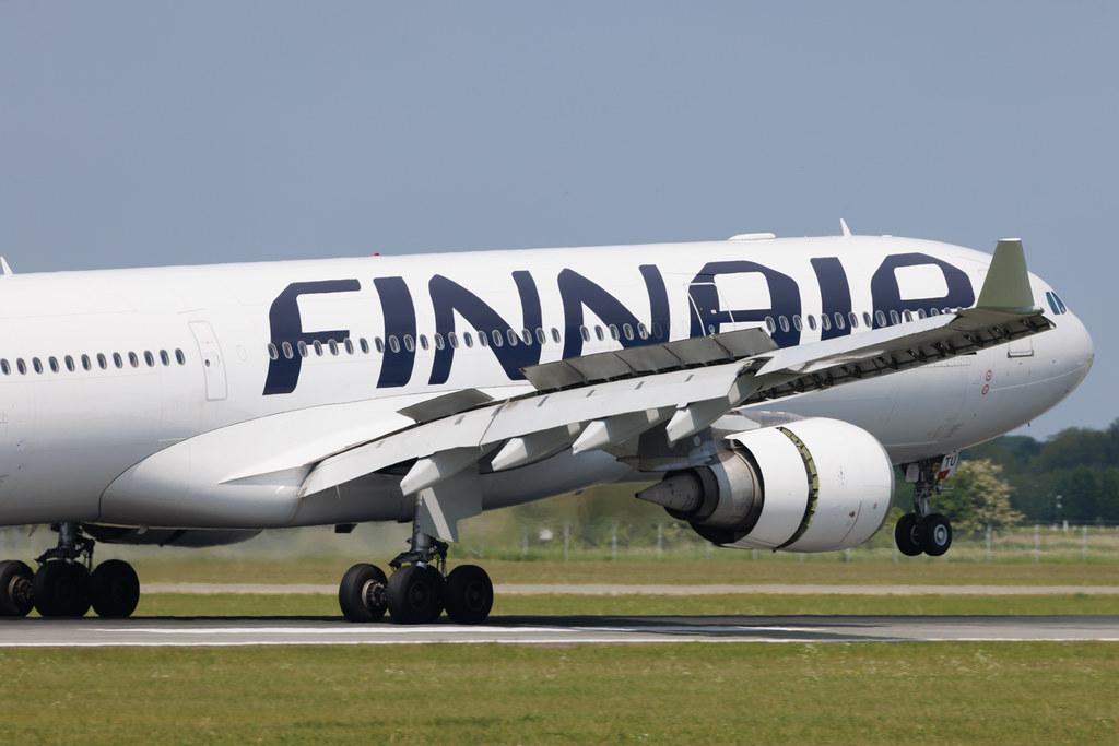 Copenhagen Airport: Finnair (AY / FIN) | Airbus A330-302 A333 | OH-LTU | MSN 1173