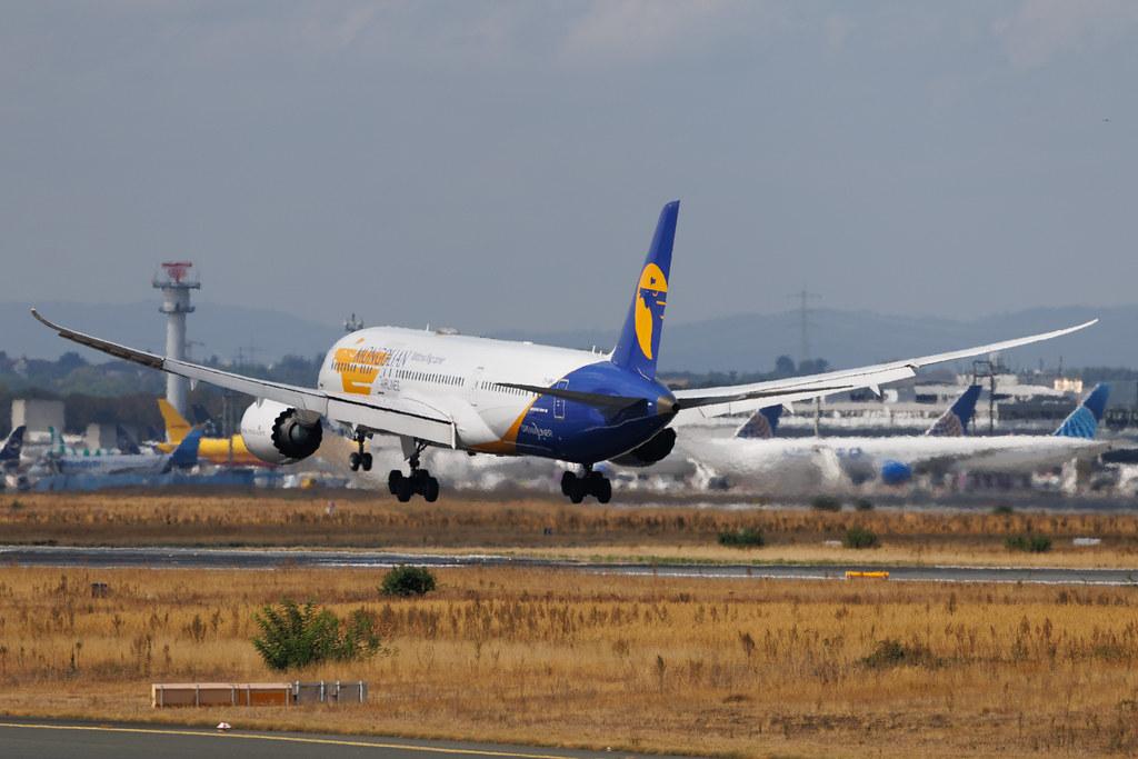 Frankfurt Airport: MIAT Mongolian Airlines (OM / MGL) | Boeing 787-9 Dreamliner B789 | EI-UBN | MSN 60322