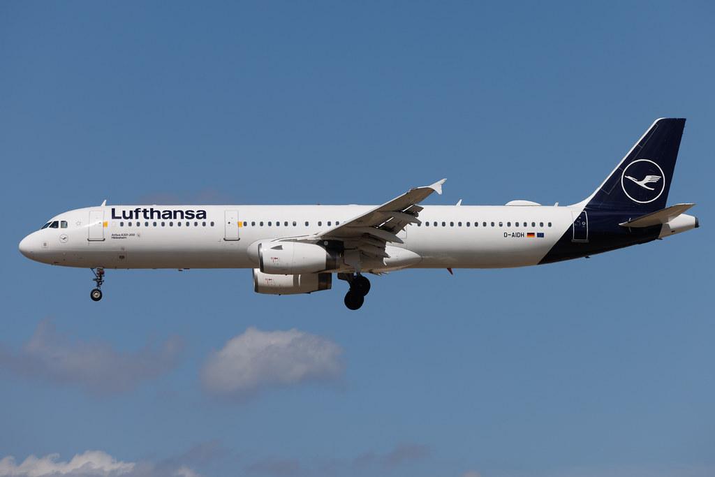 Frankfurt Airport: Lufthansa (LH / DLH) | Airbus A321-231 A321 | D-AIDH | MSN 4710