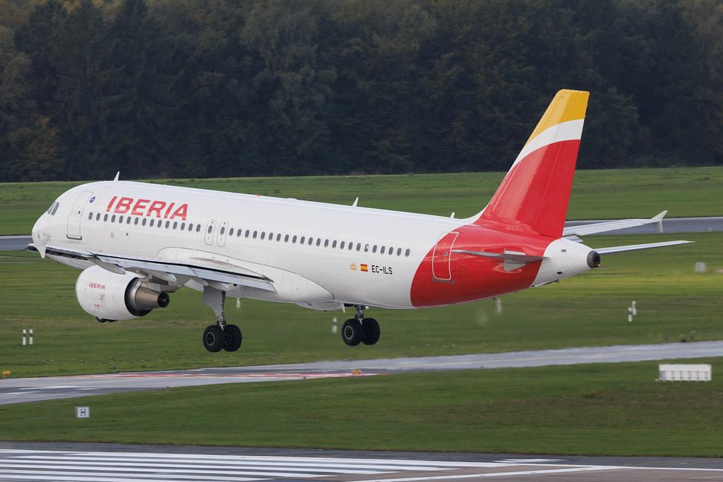 Hamburg Airport: Iberia (IB / IBE) | Airbus A320-214 A320 | EC-ILS | MSN 01809