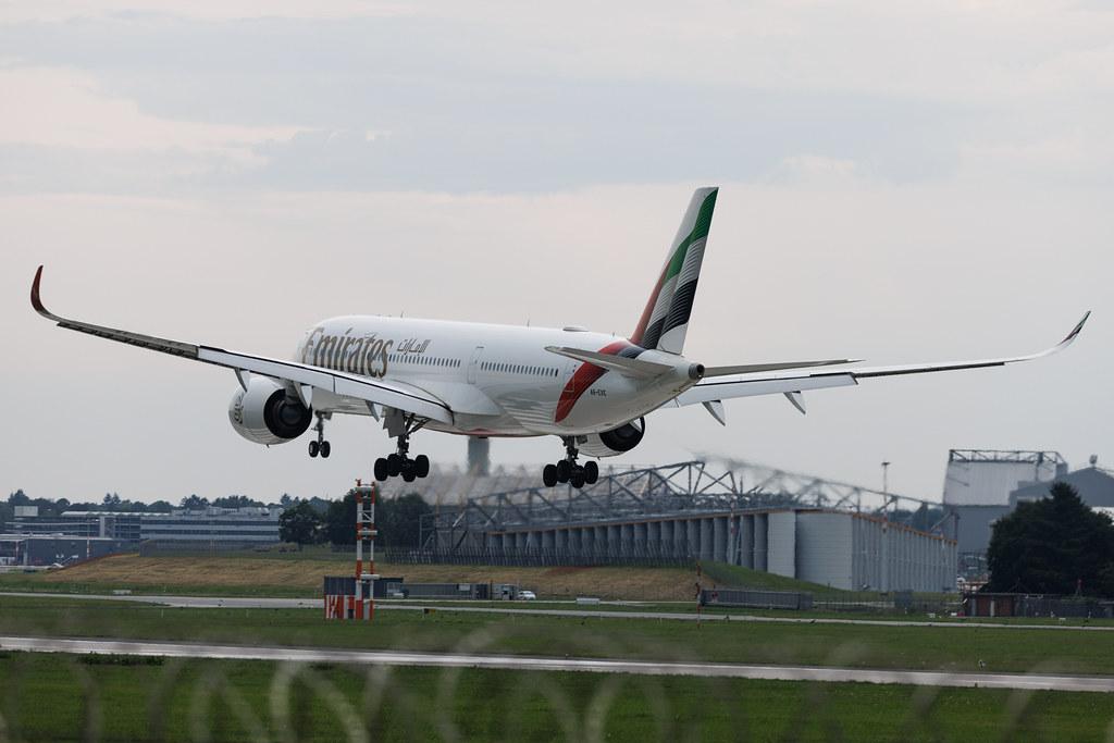 Hamburg Airport: Emirates (EK / UAE) | Airbus A350-941 A359 | A6-EXE | MSN 704