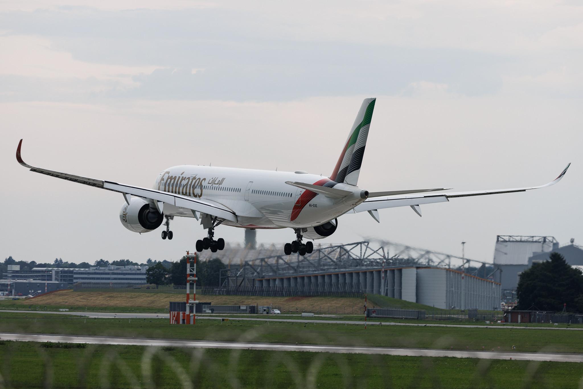 Hamburg Airport: Emirates (EK / UAE) | Airbus A350-941 A359 | A6-EXE | MSN 704