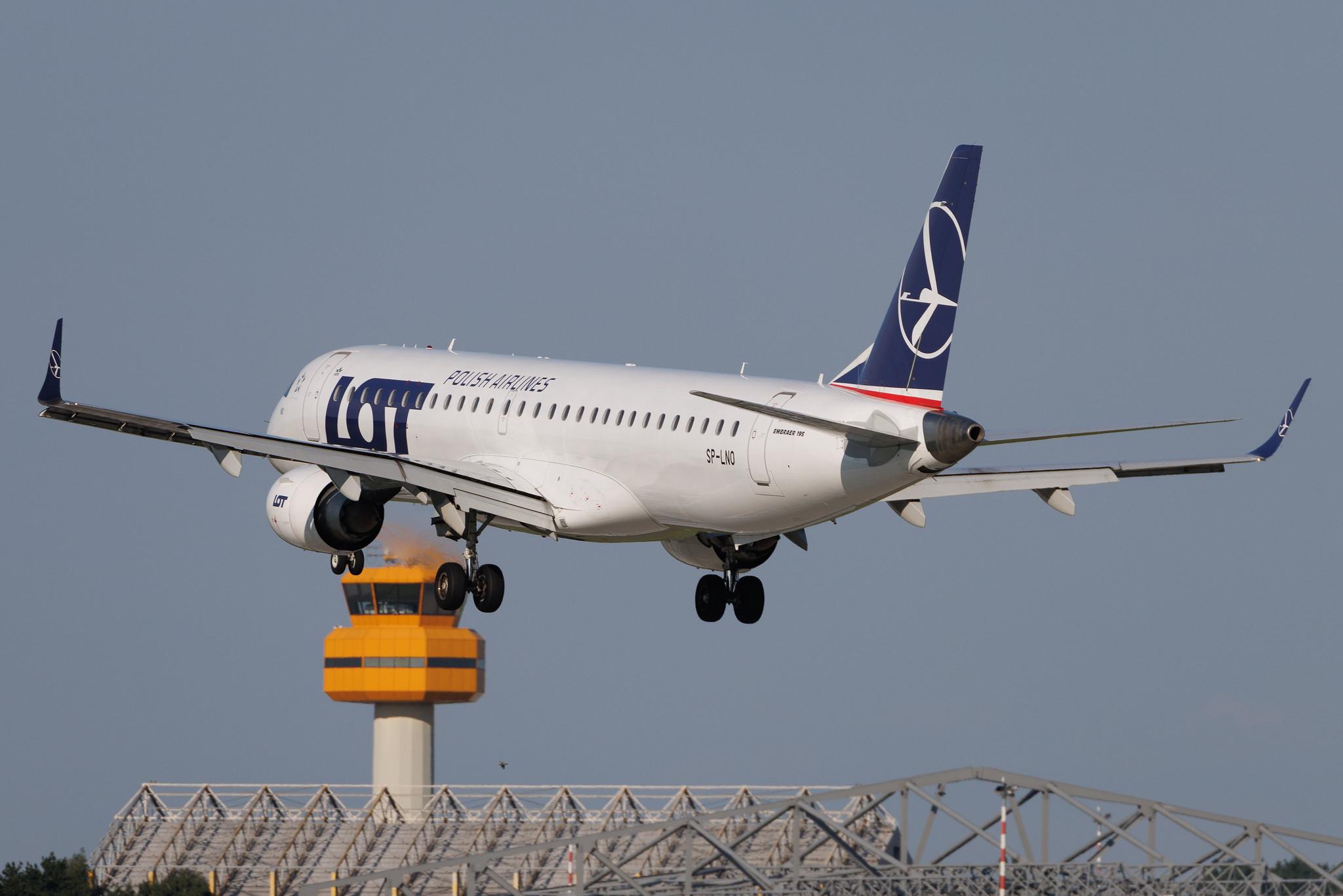Hamburg Airport: LOT (LO / LOT) | Embraer E195LR E195 | SP-LNO | MSN 19000084