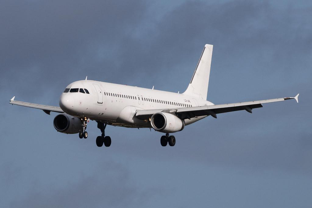 Hamburg Airport: European Air Charter (H6 / BUC) | Airbus A320-231 A320 | LZ-LAE | MSN 0259