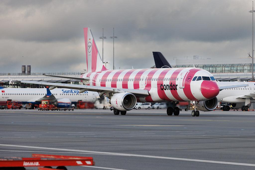Hamburg Airport: Condor (DE / CFG) | Livery: Breast Cancer Awareness Livery | Airbus A320-214 A320 | D-AICS | MSN 4478